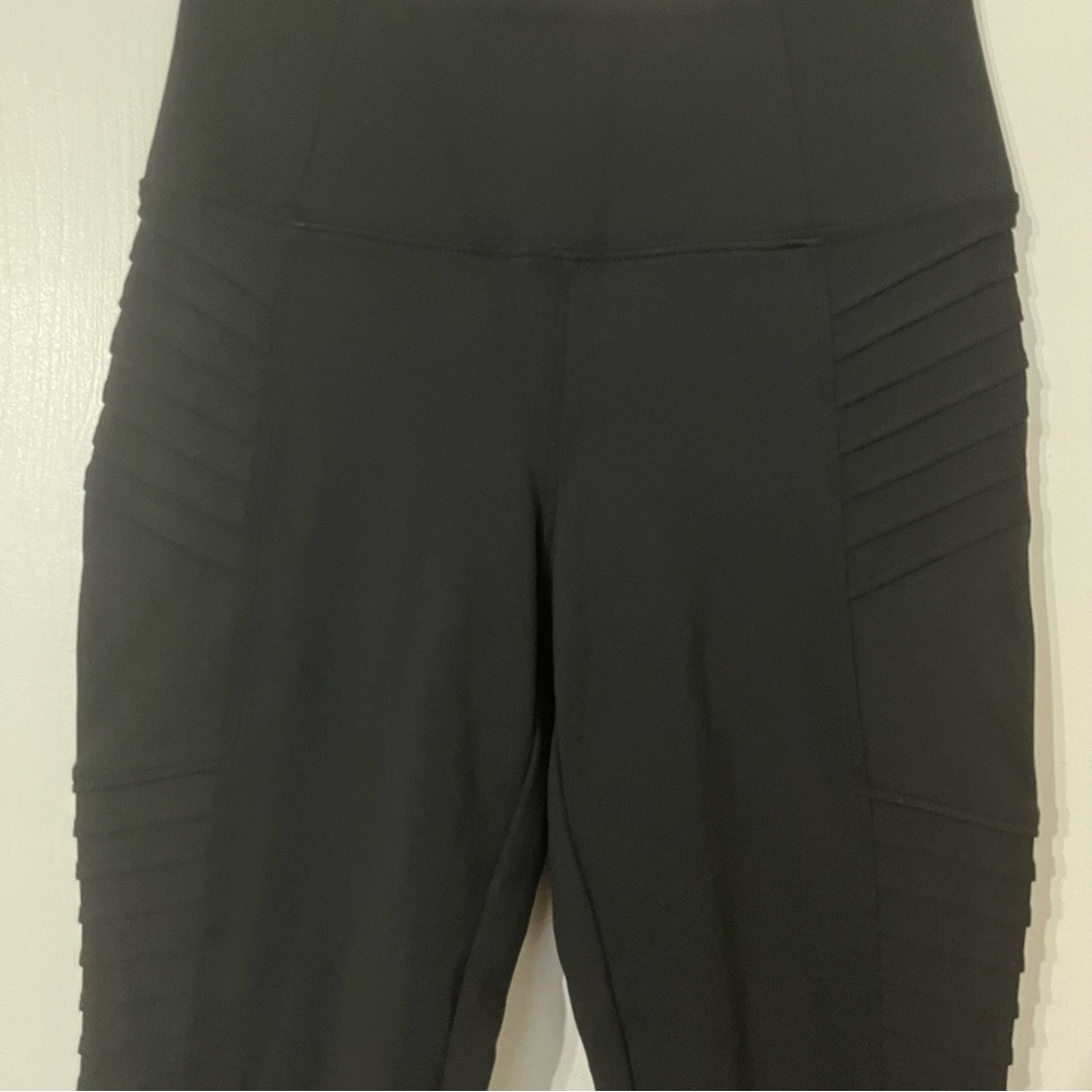 NWT ATHLETA Delancey Moto Tight BLACK - Picture 5 of 8